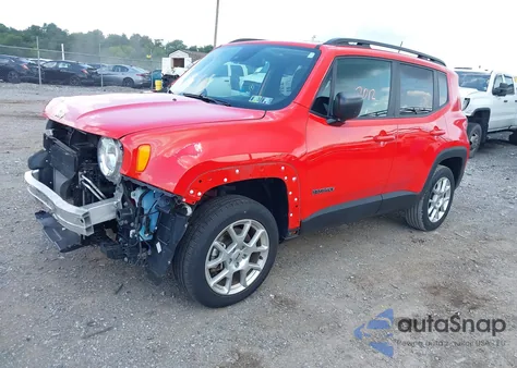 2023 Jeep Renegade Latitude 4X4 from USA, damaged, VIN ZACNJDB13PPP15484